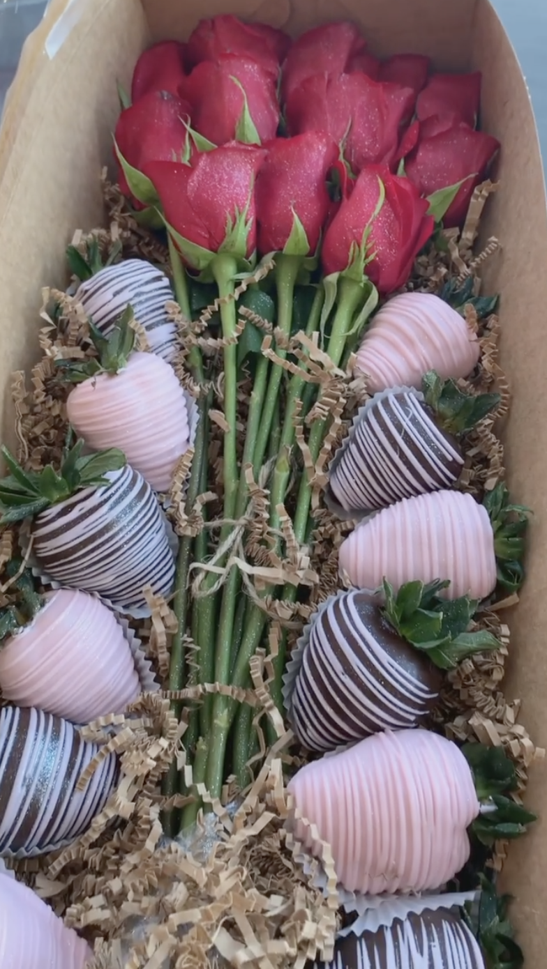 Dozen Roses \u0026 Dozen Berries, image size:784x1390